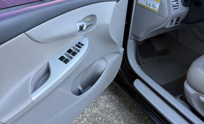 Toyota Corolla XEi 2.0 Flex 16V Aut. 2012 (Repasse)-7