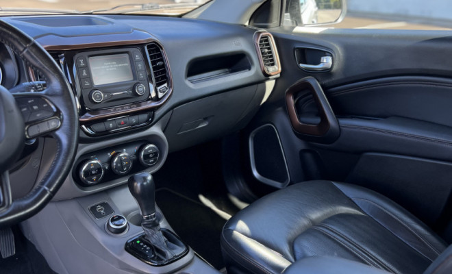 Fiat Toro Volcano 2.0 16V 4x4 TB Diesel Aut. 2018 Diesel-15