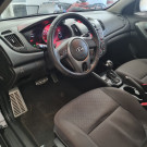 Kia Motors Cerato 1.6 16V Aut. 2012 Gasolina-7