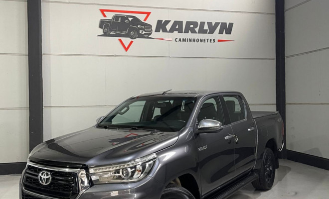 Toyota Hilux SW4 SRX 4x4 2.8 TDI 16V Dies. Aut. 2019 Diesel