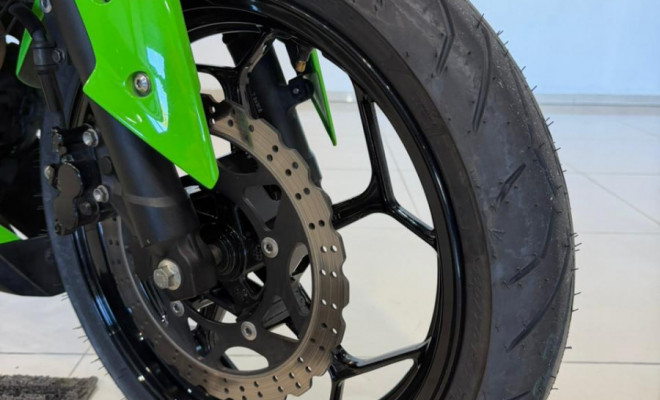 KAWASAKI NINJA 300 2018 Gasolina-0