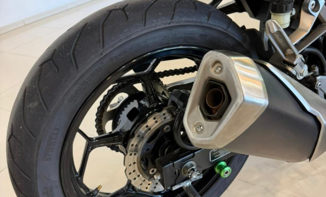 KAWASAKI NINJA 300 2018 Gasolina-2