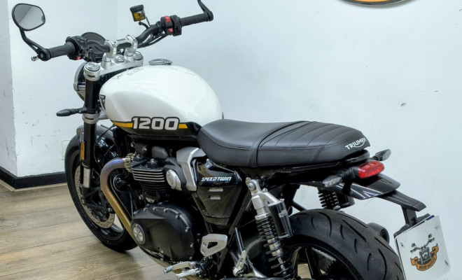 TRIUMPH Speed Twin 1200cc 2025 Gasolina-9
