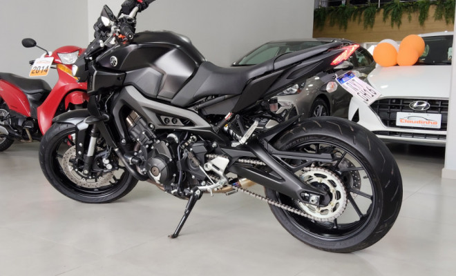 YAMAHA MT-09 850cc/ABS 2024 Gasolina-4