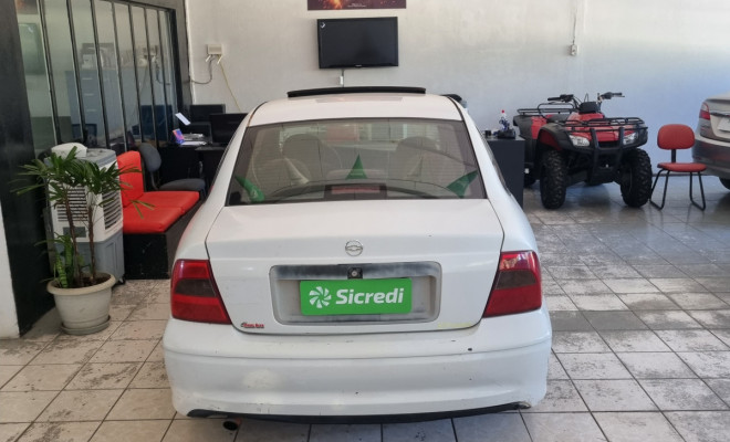 GM - Chevrolet Vectra CD 2.2 16V / 2.0 16V Mec./Aut. 1999 Gasolina-7