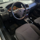 GM - Chevrolet Vectra Elegan. 2.0 MPFI 8V FlexPower Mec 2009 Flex-8