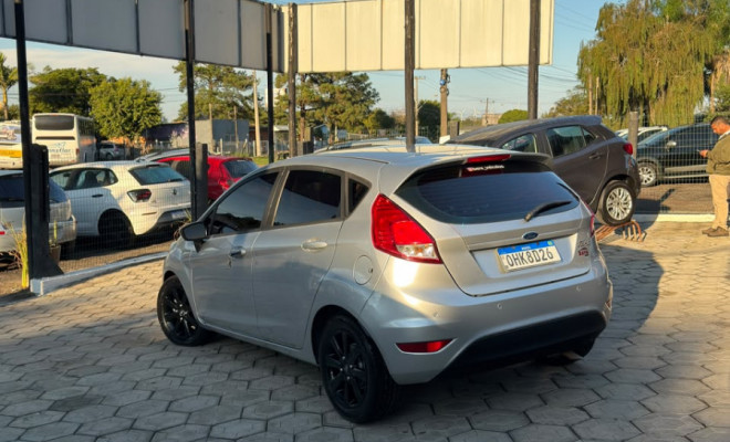 Ford Fiesta 1.5 16V Flex Mec. 5p 2014 Flex-2