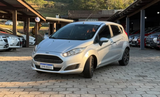 Ford Fiesta 1.5 16V Flex Mec. 5p 2014 Flex