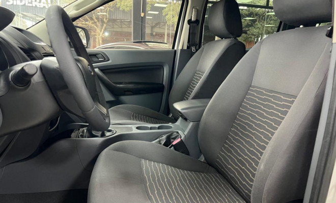 Ford Ranger XLS 2.5 16V 4x2 CD Flex 2015 Flex-8