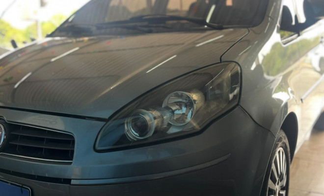Fiat Idea Advent./ Adv.LOCKER 1.8 mpi Flex 5p 2013 Flex
