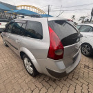 Renault Megane Grand Tour Dynamique 2.0 16V Mec. 2009 Gasolina-4