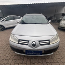 Renault Megane Grand Tour Dynamique 2.0 16V Mec. 2009 Gasolina-9