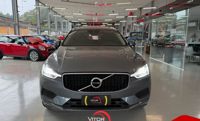 Volvo XC 60 D-5 MOMENTUM 2.0 AWD Diesel 5p 2020 Diesel-17
