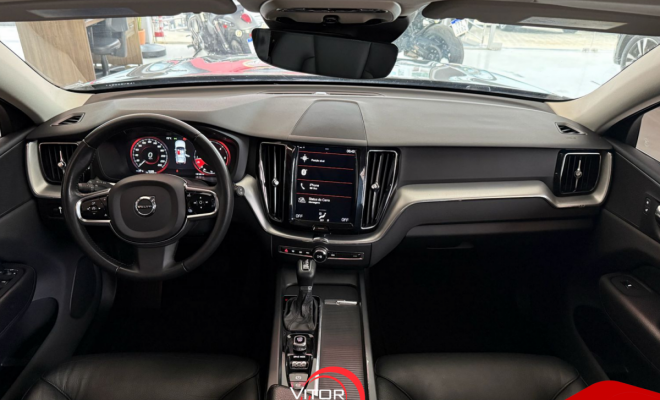 Volvo XC 60 D-5 MOMENTUM 2.0 AWD Diesel 5p 2020 Diesel-7