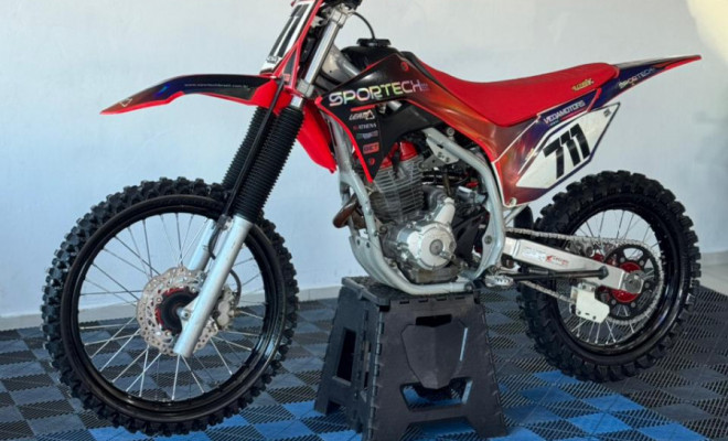HONDA CRF 250 F 2021 Gasolina-1