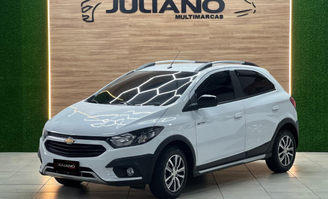 GM - Chevrolet ONIX HATCH ACTIV 1.4 8V Flex 5p Mec. 2017-0