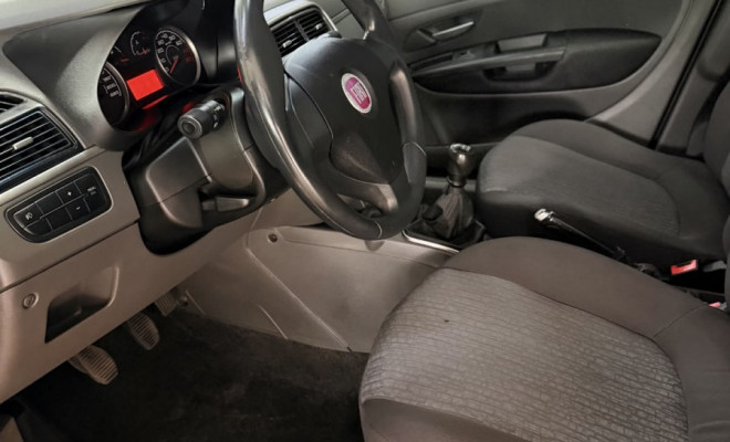 Fiat Punto ESSENCE 1.6 Flex 16V 5p 2012 Flex-6