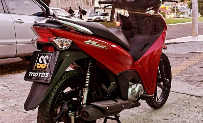 HONDA BIZ 125 EX/ 125 EX ano 2025 Flex-1