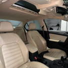 VW - VolksWagen JETTA Highline 2.0 TSI 16V 4p Tiptronic 2013 Gasolina-7