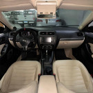 VW - VolksWagen JETTA Highline 2.0 TSI 16V 4p Tiptronic 2013 Gasolina-3