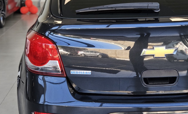 GM - Chevrolet CRUZE HB Sport LT 1.8 16V FlexP. 5p Mec 2015 Flex-17