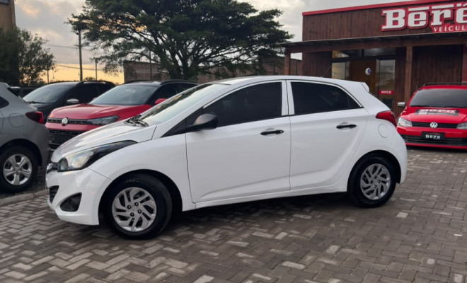 Hyundai HB20 C./C.Plus/C.Style 1.6 Flex 16V Mec. 2014 Flex-0