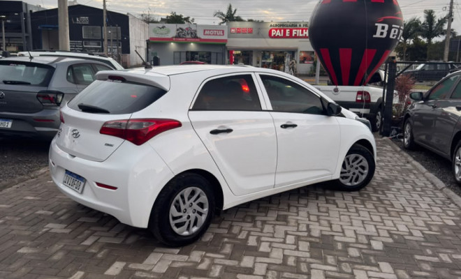 Hyundai HB20 C./C.Plus/C.Style 1.6 Flex 16V Mec. 2014 Flex-2