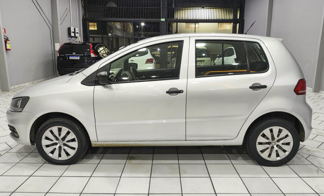 VW - VolksWagen Fox Trendline 1.0 Flex 12V 5p 2016 Flex-2