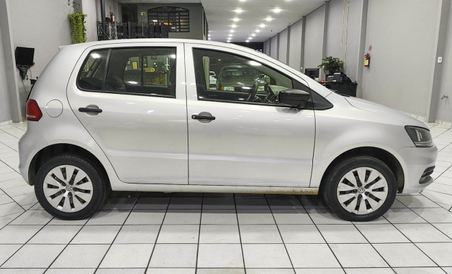 VW - VolksWagen Fox Trendline 1.0 Flex 12V 5p 2016 Flex-6