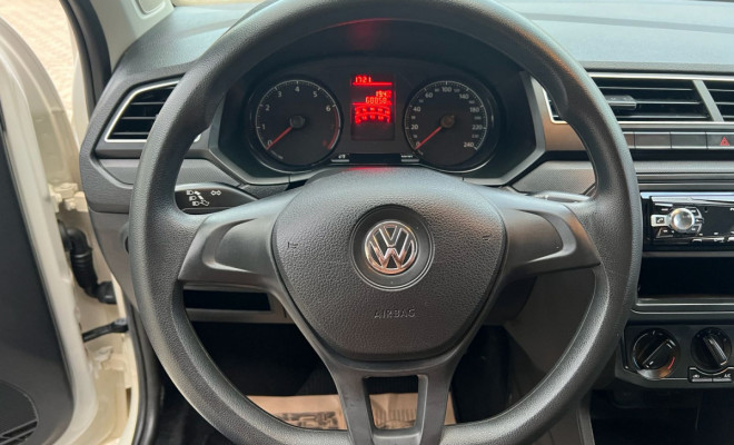 VW - VolksWagen Saveiro Robust 1.6 Total Flex 16V  2023 Flex-10