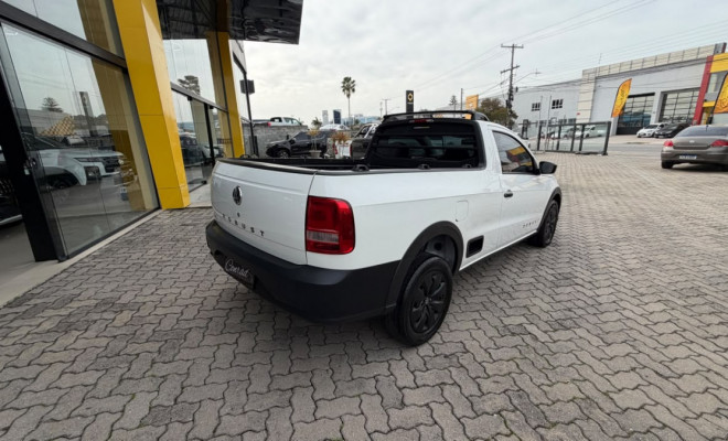 VW - VolksWagen Saveiro Robust 1.6 Total Flex 16V  2023 Flex-2