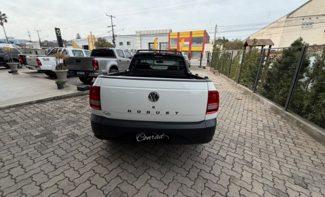 VW - VolksWagen Saveiro Robust 1.6 Total Flex 16V  2023 Flex-3