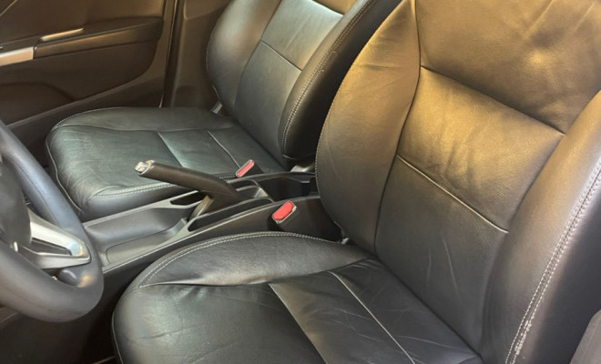 Honda CITY Sedan EX 1.5  Aut. 2015 Flex  Desempenho e Conforto-6