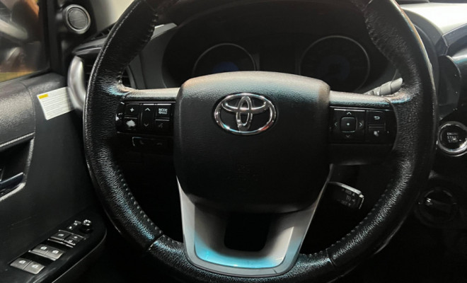 Toyota Hilux CD SRV 4x4 2.8 TDI Diesel Aut. 2019-6
