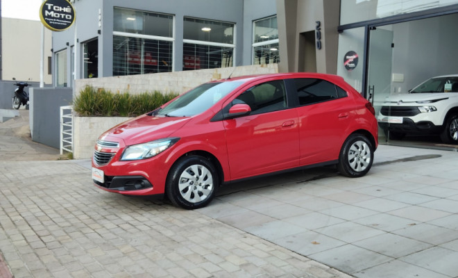 GM - Chevrolet ONIX HATCH LT 1.4 8V FlexPower 5p Mec. 2013 Flex-0