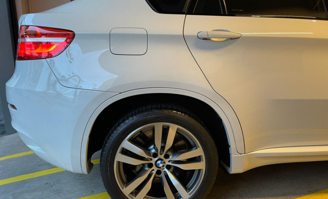 BMW X6 M 4.4 V8 32V Bi-Turbo 4x4 Aut. Gasolina 2014-4