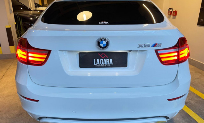BMW X6 M 4.4 V8 32V Bi-Turbo 4x4 Aut. Gasolina 2014-2