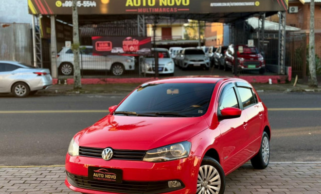 VW - VolksWagen Gol (novo) 1.0 Mi Total Flex 8V 4p 2014 Flex