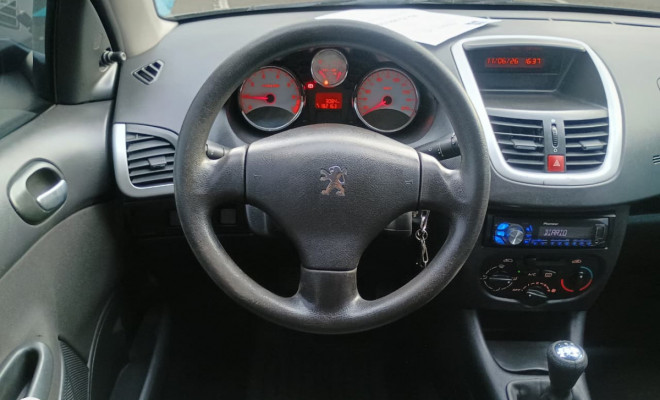Peugeot 207 XR 1.4 Flex 8V 5p 2012 Flex-8