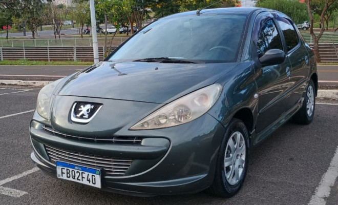 Peugeot 207 XR 1.4 Flex 8V 5p 2012 Flex