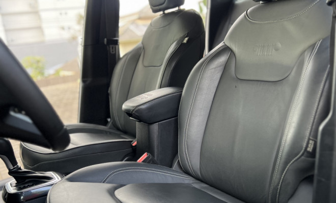Jeep Renegade Long. T270 1.3 TB 4x2 Flex Aut. 2025 Flex-12