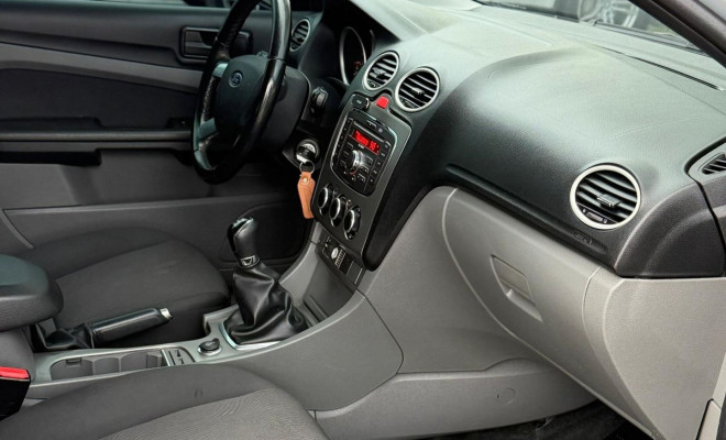 Ford Focus 1.6 S/SE/SE Plus Flex 8V/16V  5p 2012 Flex-3