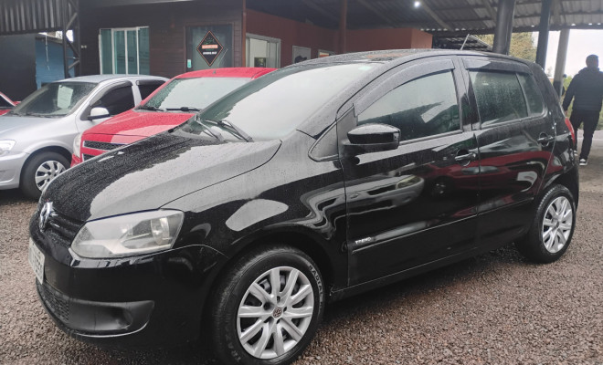 VW - VolksWagen Fox 1.0 Mi Total Flex 8V 5p 2011 Flex-0