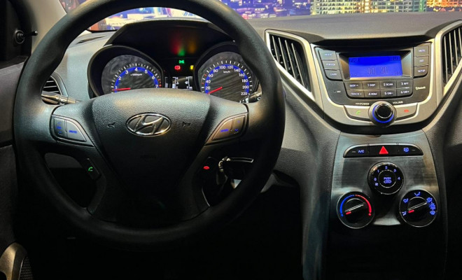 Hyundai HB20 C./C.Plus/C.Style 1.6 Flex 16V Mec. 2015 Flex-14