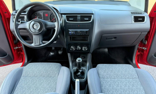 VW - VolksWagen Fox 1.0 Mi Total Flex 8V 5p 2013 Flex-10