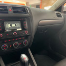 VW - VolksWagen JETTA Highline 2.0 TSI 16V 4p Tiptronic 2014 Flex-11