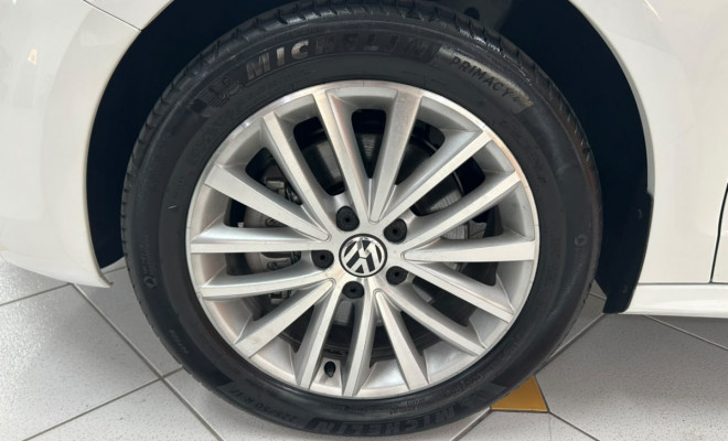 VW - VolksWagen JETTA Highline 2.0 TSI 16V 4p Tiptronic 2014 Flex-14