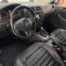 VW - VolksWagen JETTA Highline 2.0 TSI 16V 4p Tiptronic 2014 Flex-12
