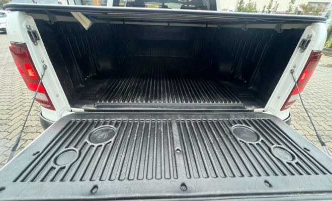 VW - VolksWagen AMAROK Comfor. 3.0 V6 TDI 4x4 Dies. Aut. 2023 Diesel-11