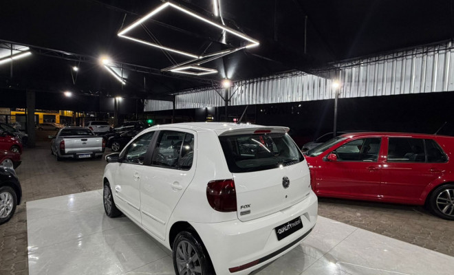 VW - VolksWagen Fox PRIME/Higli. 1.6 Total Flex 8V 5p 2010 Flex-4